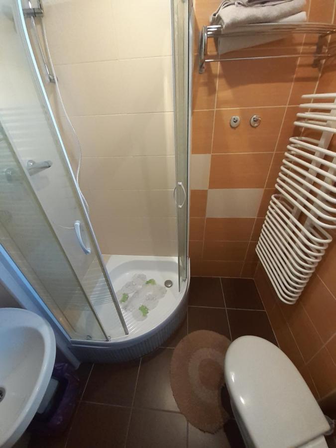 Wynajem Apartamentow I Pokoi. Apartment Ustronie Morskie Exterior foto