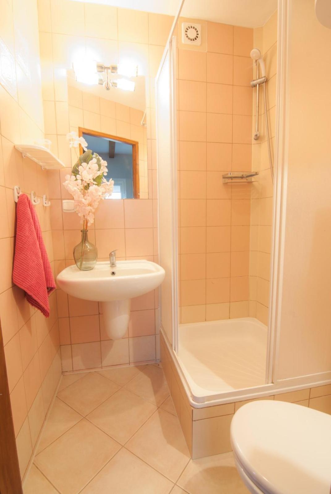 Wynajem Apartamentow I Pokoi. Apartment Ustronie Morskie Exterior foto
